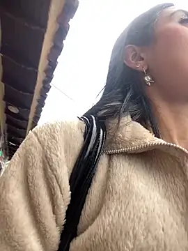 sophie conor online show from March 3, 2025, 8:11 pm