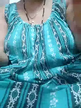 jiyahot1432 online show from November 11, 2025, 2:39 am