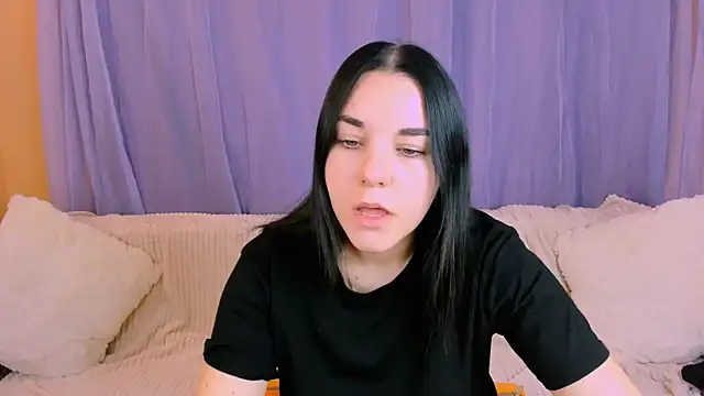 Kate Ree online show from December 16, 2025, 5:55 am