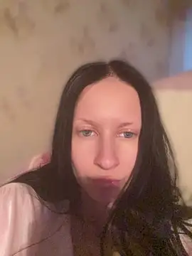 Snapshot of Starry_Siren chatting on May 6, 2026, 2:10 pm Starry Siren online show from May 6, 2026, 2:10 pm