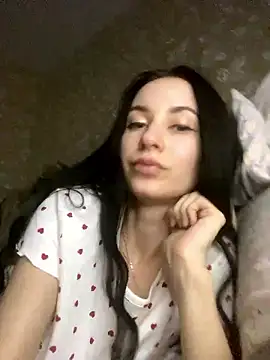 Starry Siren online show from January 7, 2026, 6:02 pm