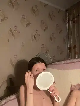 Starry Siren online show from March 3, 2026, 12:34 pm