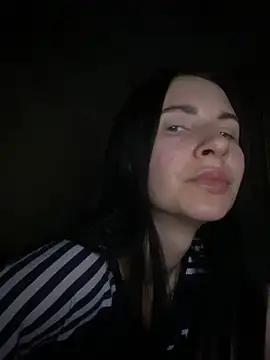 Snapshot of Starry_Siren chatting on October 18, 2025, 5:59 pm Starry Siren online show from October 18, 2025, 5:59 pm