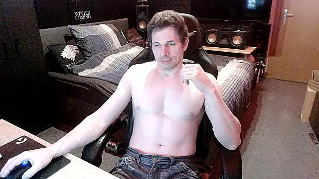 Snapshot of dreamwallker21 chatting on April 10, 2026, 7:10 pm dreamwallker21 online show from April 10, 2026, 7:10 pm