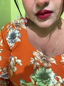 Snapshot of Ayesha_mahi chatting on May 31, 2026, 8:42 am Ayesha mahi online show from May 31, 2026, 8:42 am