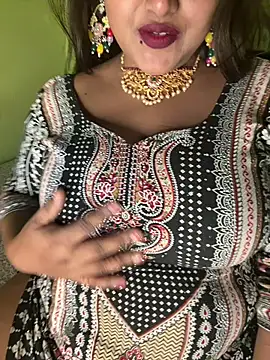 Ayesha mahi online show from May 8, 2026, 8:29 am