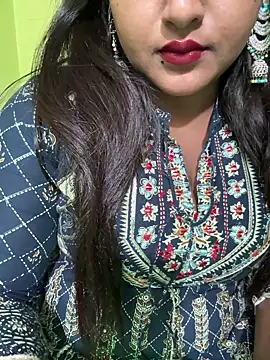 Snapshot of Ayesha_mahi chatting on May 22, 2026, 10:35 am Ayesha mahi online show from May 22, 2026, 10:35 am