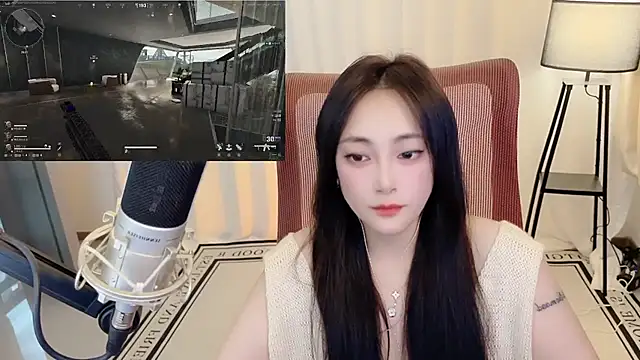 Daisy-77 online show from June 22, 2026, 1:41 pm