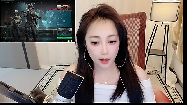 Daisy-77 online show from July 24, 2026, 1:51 pm