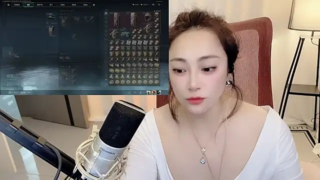 Daisy-77 online show from June 19, 2026, 1:06 pm