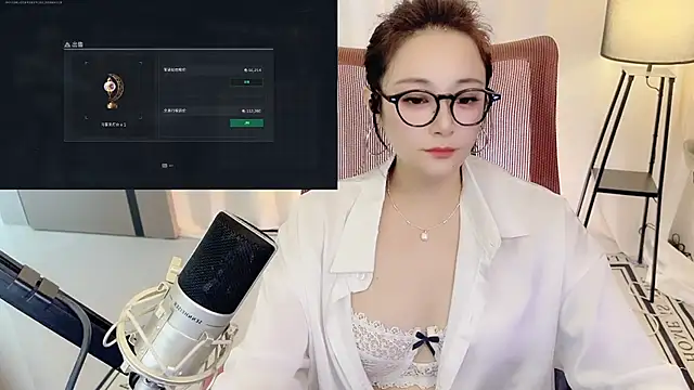 Daisy-77 online show from August 4, 2026, 1:26 pm