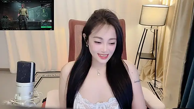 Daisy-77 online show from June 5, 2026, 1:50 pm