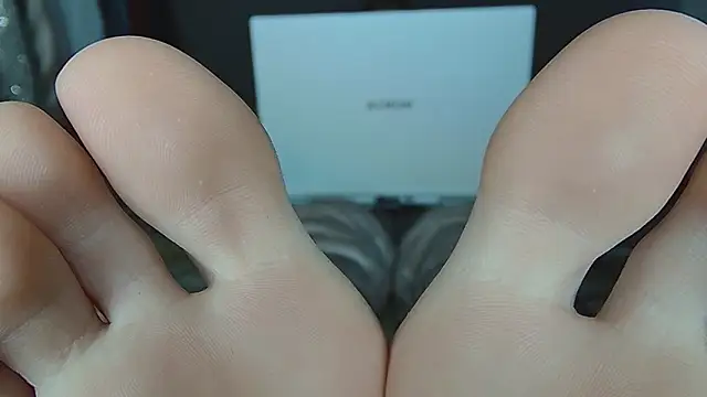 Snapshot of AgnesMillerS chatting on February 23, 2026, 10:05 am AgnesMillerS online show from February 23, 2026, 10:05 am