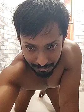 HunkyAriyan online show from September 16, 2025, 7:09 am