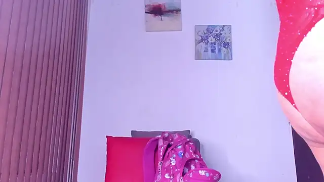 Snapshot of alondrabigtits chatting on March 2, 2026, 11:39 am alondrabigtits online show from March 2, 2026, 11:39 am