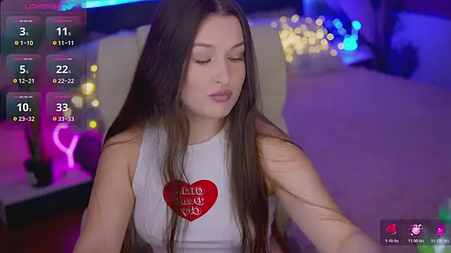 OneLaya online show from November 26, 2025, 8:20 pm