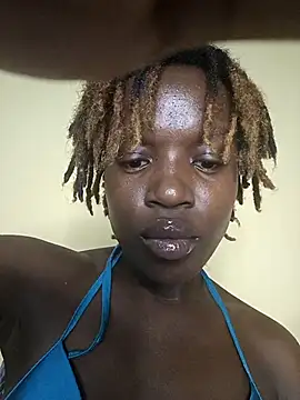 Snapshot of Juicylittle_slute chatting on November 4, 2025, 3:10 am Juicylittle slute online show from November 4, 2025, 3:10 am