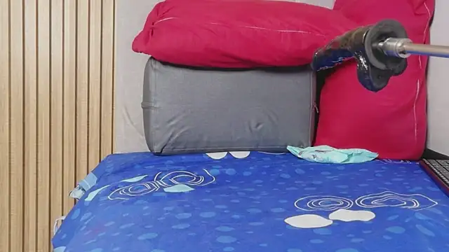 celeste jhons online show from April 11, 2026, 9:07 pm