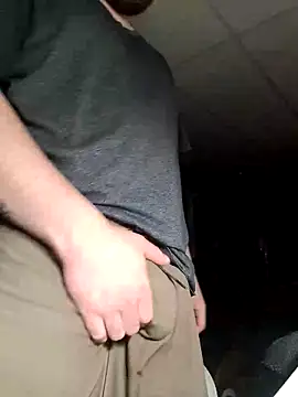 Thatdude32213 online show from March 15, 2026, 10:06 pm