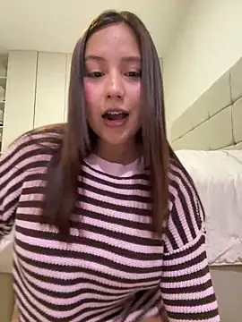 Snapshot of kittyfresita chatting on May 6, 2026, 2:48 am kittyfresita online show from May 6, 2026, 2:48 am
