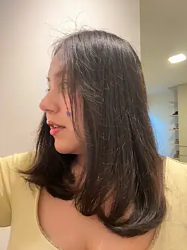 kittyfresita online show from October 20, 2025, 6:15 am