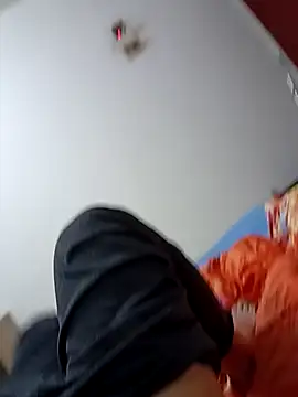 Snapshot of huzi518 chatting on November 30, 2025, 2:07 pm huzi518 online show from November 30, 2025, 2:07 pm