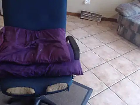 Snapshot of hotyoung24 chatting on December 20, 2024, 3:58 am hotyoung24 online show from December 20, 2024, 3:58 am