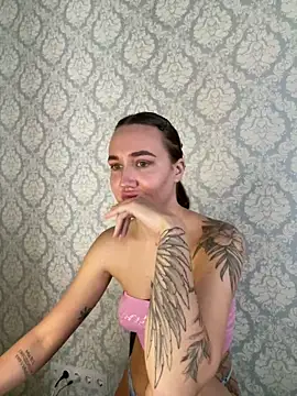 Stasia Queen online show from January 6, 2025, 8:35 am