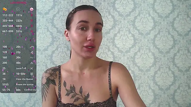 Stasia Queen online show from February 18, 2025, 8:16 am