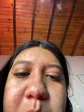 Snapshot of Maisa_issa chatting on July 29, 2026, 1:43 pm Maisa issa online show from July 29, 2026, 1:43 pm