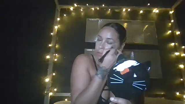 bigbootyjayda online show from November 28, 2025, 12:55 am