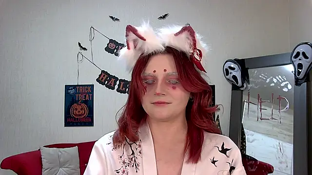 Snapshot of KellyStone chatting on October 29, 2025, 5:12 pm KellyStone online show from October 29, 2025, 5:12 pm