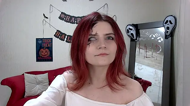 Snapshot of KellyStone chatting on November 1, 2025, 5:36 am KellyStone online show from November 1, 2025, 5:36 am