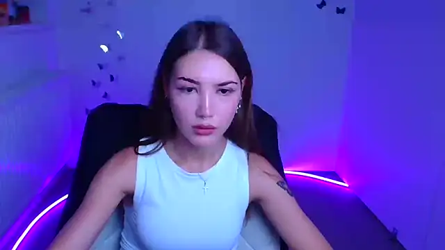 Sandy GG online show from September 22, 2025, 11:49 am