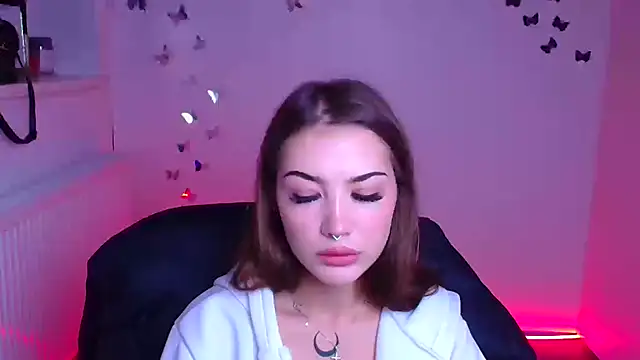 Sandy GG online show from October 1, 2025, 7:46 am