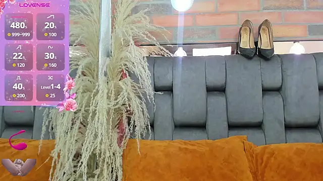 JESSYCORTES online show from March 5, 2026, 12:18 am