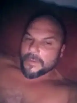 Snapshot of Javierchico chatting on June 20, 2026, 5:01 am Javierchico online show from June 20, 2026, 5:01 am