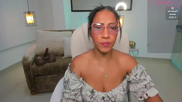 Snapshot of Shantaall_ chatting on July 10, 2026, 10:59 am Shantaall online show from July 10, 2026, 10:59 am