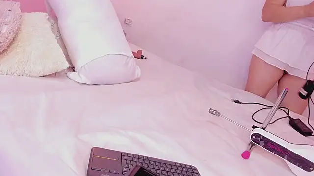 Snapshot of Katta_Gil chatting on February 27, 2026, 2:50 pm Katta Gil online show from February 27, 2026, 2:50 pm