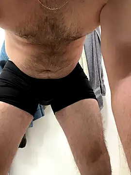 yododav28 online show from November 30, 2025, 4:13 am