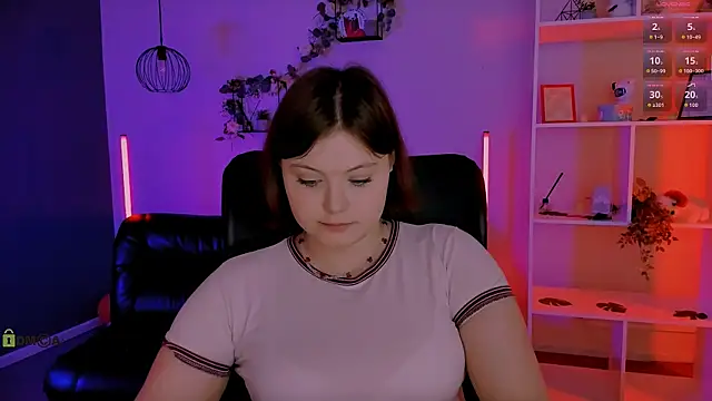 Snapshot of nikole_kitt chatting on May 14, 2026, 7:11 pm nikole kitt online show from May 14, 2026, 7:11 pm
