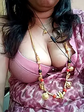 gaurika18 online show from March 10, 2025, 8:50 am