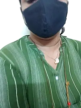 Snapshot of gaurika18 chatting on October 9, 2025, 1:00 pm gaurika18 online show from October 9, 2025, 1:00 pm