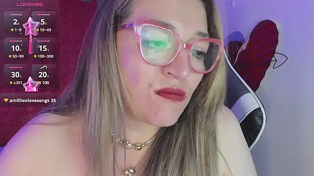 Naty Mature  online show from March 9, 2025, 3:22 am