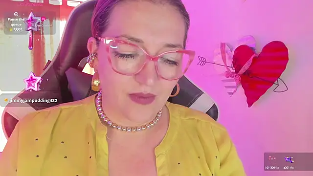 Naty Mature  online show from February 27, 2025, 6:31 pm