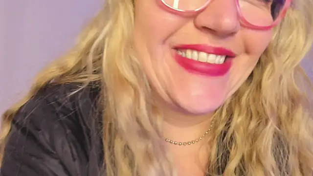 Snapshot of Naty_Mature_ chatting on December 4, 2025, 4:11 am Naty Mature online show from December 4, 2025, 4:11 am