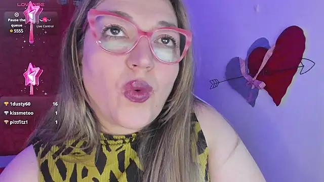 Naty Mature  online show from March 10, 2025, 11:27 pm