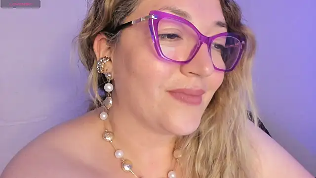 Snapshot of Naty_Mature_ chatting on June 11, 2026, 2:53 am Naty Mature online show from June 11, 2026, 2:53 am
