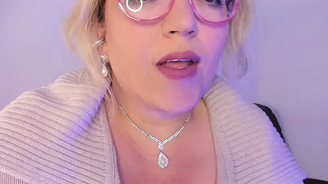 Snapshot of Naty_Mature_ chatting on October 30, 2025, 8:45 am Naty Mature online show from October 30, 2025, 8:45 am