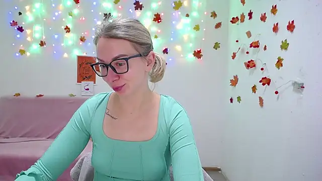 VasilisaSii online show from November 26, 2025, 6:46 am